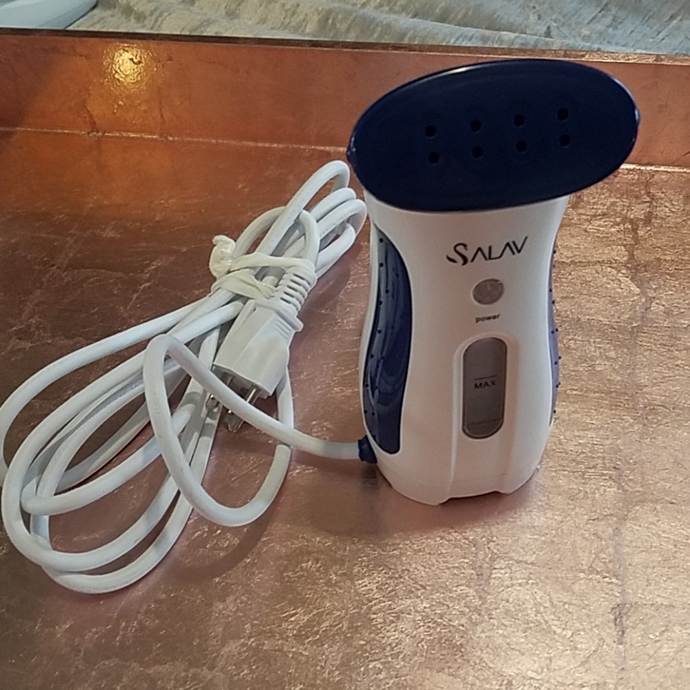 Small travel steamer